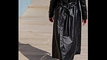 Tu aime l'exhib vient sur mon profil il y à du nouveau