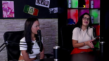 Começou por pirraça o catra deu seu nome artistico engordou pra entrar na categoria criador não queria gravar por ser gordinha e sobre gozar pri melancia watch sheer red