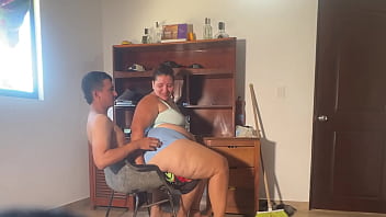 Sex in the office with the worker she is a hot horny girl