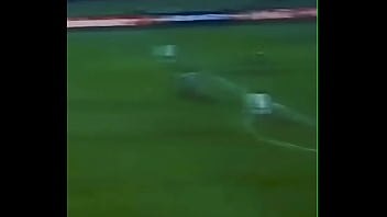 Edilson Capetinha Punindo As Garotas Espanholas No Morumbi thumbnail