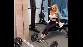 Coucou les zamours suite de mon séjour en espagne direction la salle