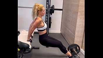 Coucou les zamours suite de mon séjour en espagne direction la salle