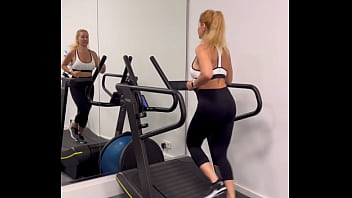 Coucou les zamours suite de mon séjour en espagne direction la salle