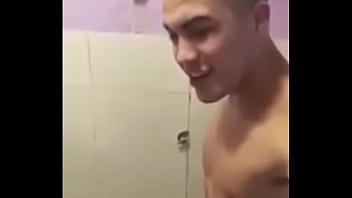 Mc Brisola Na Bronha thumbnail