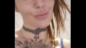 Disponible en show cette après midi