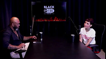 Pediu para socar uma bola de tênis no cu quer ter liberdade financeira e em quem ela mama senta ou passa annie clementine watch sheer red