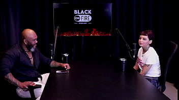 Pediu para socar uma bola de tênis no cu quer ter liberdade financeira e em quem ela mama senta ou passa annie clementine watch sheer red