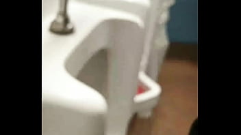 Cruising In The Washroom thumbnail