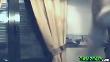 Girlfriends play webcam show