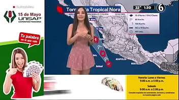 Emily quiñones en sexy vestido rosa