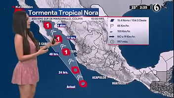 Emily quiñones en sexy vestido rosa