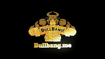 When i say mzcreamleen is a true freak that is what i mean she came to see cambullbang and in her words do "slut shit"