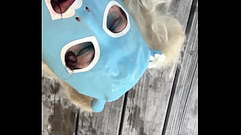 Sissy’s golden shower