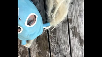 Sissy’s golden shower