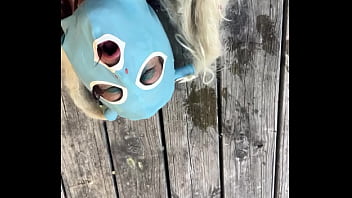 Sissy’s golden shower