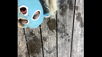 Sissy’s golden shower