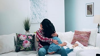 Perverted stepdaughter gave her an ultimatum