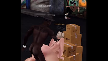 Lauraea1 entra en cuadra de pandilleros y termina siendo usada