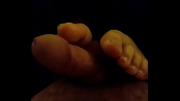 Horny feet