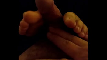 Horny feet