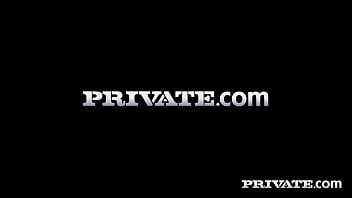 Una fairy takes it hard in a d