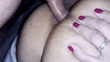 Comendo o cuzinho gostoso