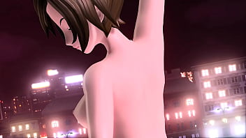 Sakine meiko bailando desnuda