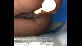 I love to shower my pussy as a gift to a loyal fan