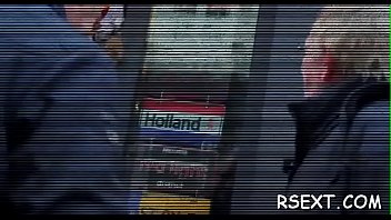 Black babe sucks white 10 pounder