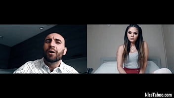 Horny babe pleased perverted guy