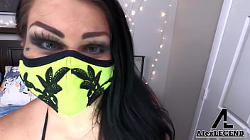 Unemployed samantha mack gotta pay alex the rent during covid time