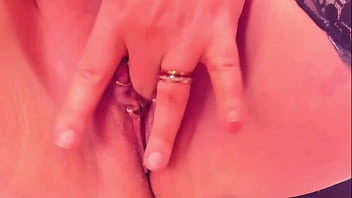 Upskirt and squirt arya grander