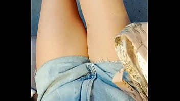 Usar el tren tiene sus ventajas ¿lo quieres ver completo #chicas #exhibitions #exhibit