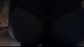 Dándole las nalgas a mi chico en nuestro motel