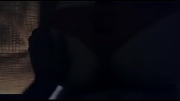 Dándole las nalgas a mi chico en nuestro motel