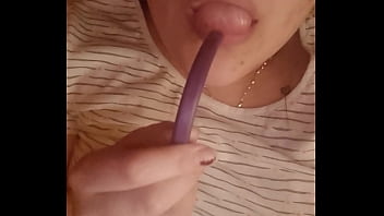 Disfrutando del caramelo antes de comerlo