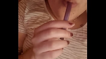 Disfrutando del caramelo antes de comerlo