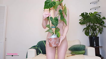 Showing you my plants without pants