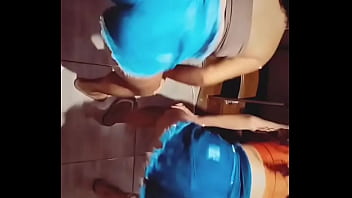 Safada deixa esposo em casa