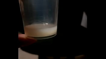 你要來點精子嗎 thumbnail