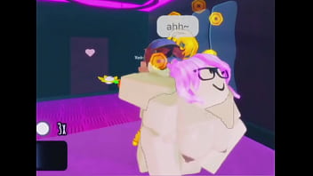 Puta de cabello morado follada