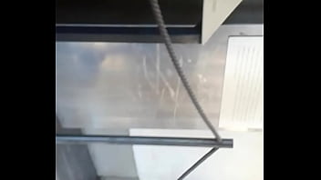 Novinha de shortinho no museu 2 teen short shorts in art gallery 2