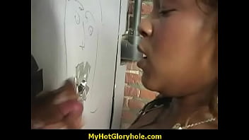 Gorgeous Ebony Gloryhole Blowjob 29 thumbnail