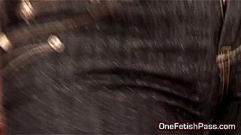 Blue jean booty queen