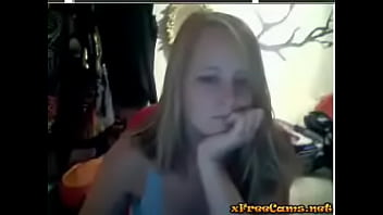 My ex gf show me her tits