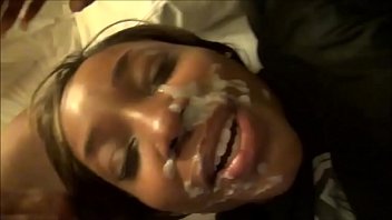 Shae spreadz cum drench