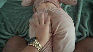 Step sister plays truth or dare with step bro and didn't expect such a challange