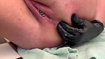 Anal 3 finger masturbate and asshole working and pee on the end