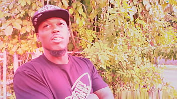 Cupid hits ebony baddie with his arrow & cock