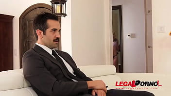 Horny teen vamp kiara cole seduces gentleman to bang her tight shaved pussy gp682